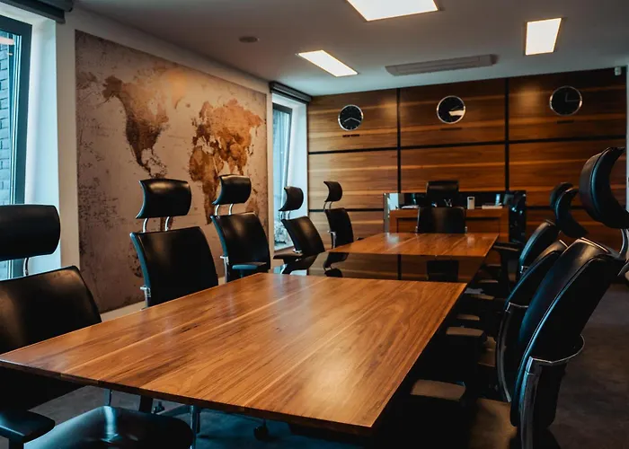 Janasa 13 * ホジューフ