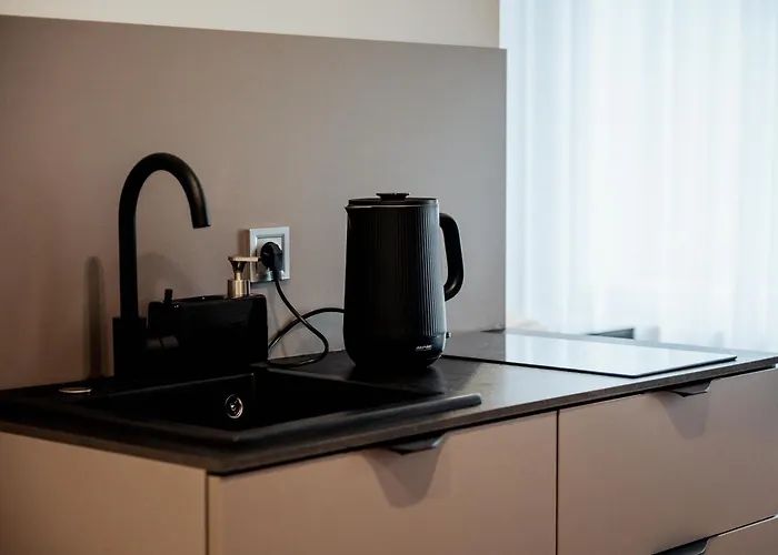 Janasa 13 アパート