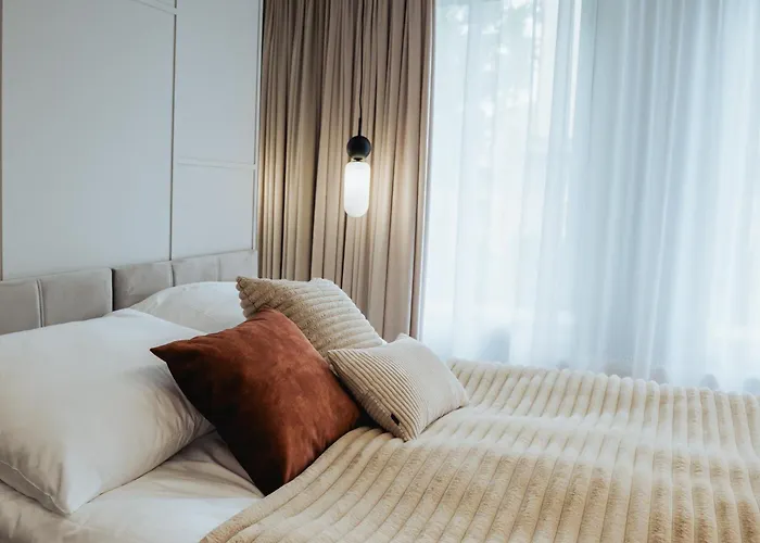 アパート Janasa 13 *