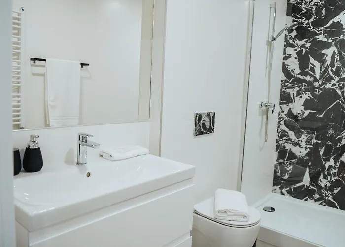 Janasa 13 アパート ホジューフ