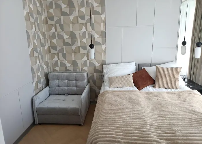 Janasa 13 アパート ホジューフ