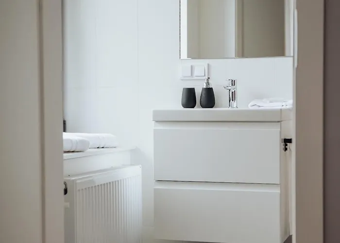 Janasa 13 アパート *