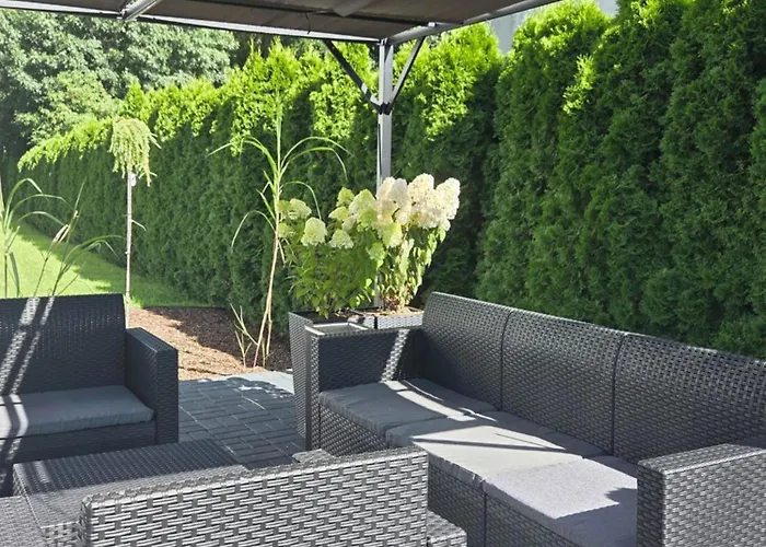 Janasa 13 アパート *